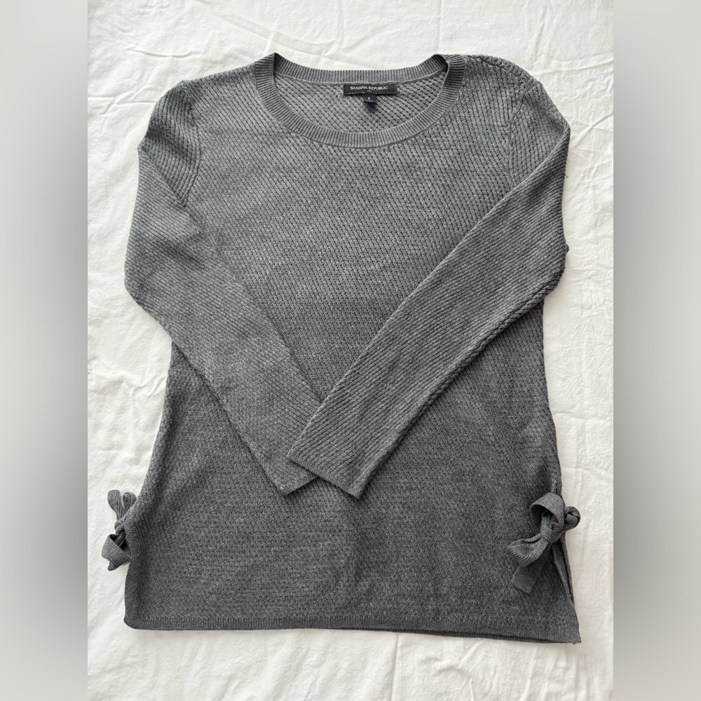 Banana Republic Charcoal Textured Sweater